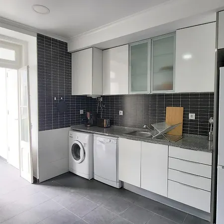 Cozy 1br - Arroios Area | By Airnest Lissabon