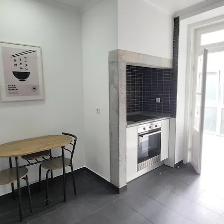Cozy 1br - Arroios Area | By Airnest Apartment *